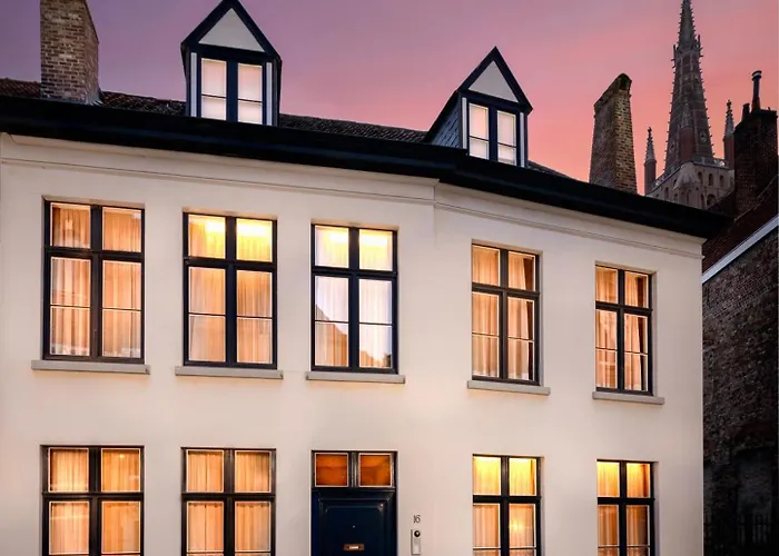 Canalside House - Luxury Guesthouse